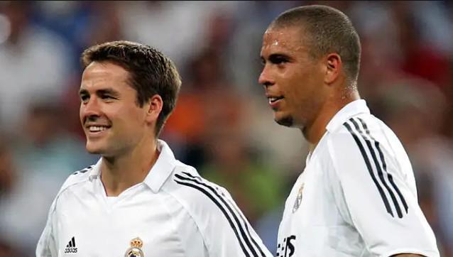 在现代足球 在现代足球